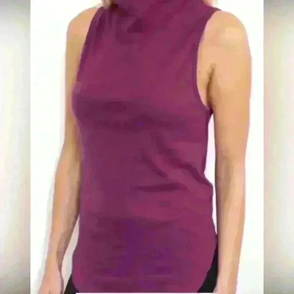 Free People NWOT Sleeveless Turtleneck Top Size S